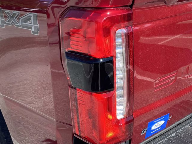 2026 Ruby Red Metallic Tinted Clearcoat Ford Super Duty F-250 SRW LARIAT 4X4 Truck
