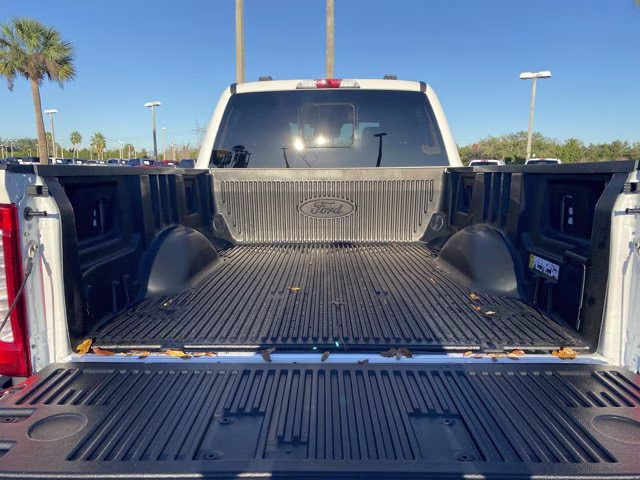 2026 Star White Metallic Tri-Coat Ford Super Duty F-250 SRW LARIAT 4X4 Truck
