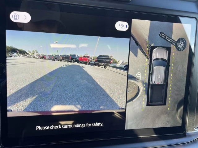 2026 Ruby Red Metallic Tinted Clearcoat Ford Super Duty F-250 SRW LARIAT 4X4 Truck