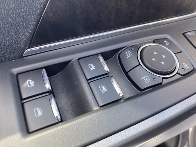 2026 Star White Metallic Tri-Coat Ford Super Duty F-250 SRW LARIAT 4X4 Truck