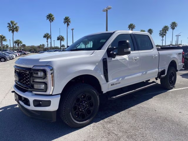 2026 Star White Metallic Tri-Coat Ford Super Duty F-250 SRW LARIAT 4X4 Truck