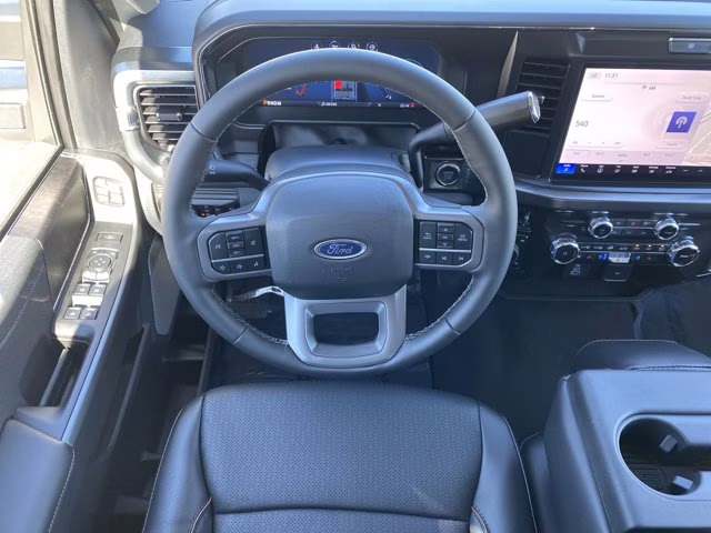 2026 Star White Metallic Tri-Coat Ford Super Duty F-250 SRW LARIAT 4X4 Truck