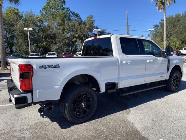 2026 Star White Metallic Tri-Coat Ford Super Duty F-250 SRW LARIAT 4X4 Truck