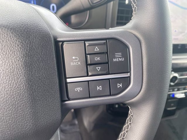 2026 Oxford White Ford Super Duty F-250 SRW LARIAT 4X4 Truck