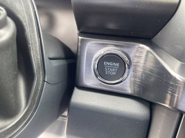 2026 Oxford White Ford Super Duty F-250 SRW LARIAT 4X4 Truck