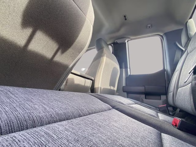 2026 Oxford White Ford Super Duty F-350 SRW XL 4X4 Truck