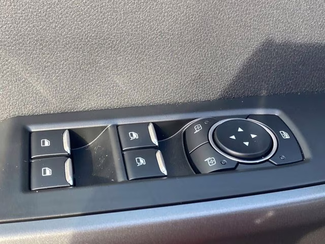 2026 Oxford White Ford Super Duty F-350 SRW XL 4X4 Truck