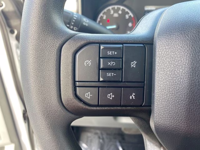 2026 Oxford White Ford Super Duty F-350 SRW XL 4X4 Truck