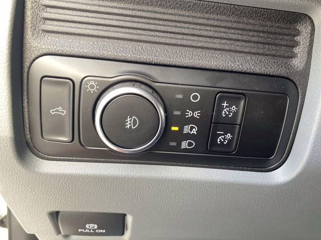 2026 Oxford White Ford Super Duty F-350 SRW XL 4X4 Truck