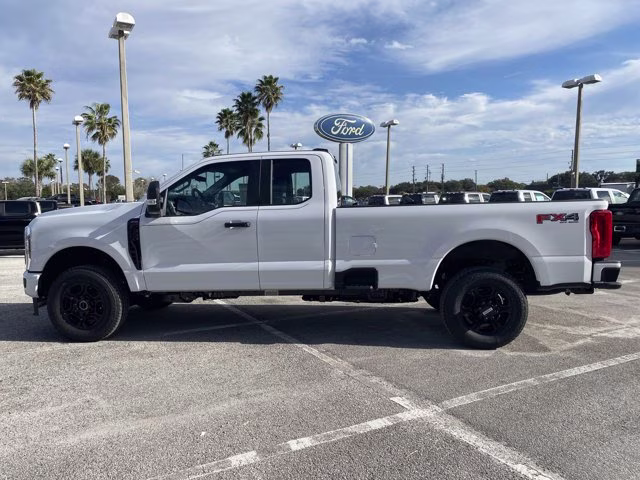 2026 Oxford White Ford Super Duty F-350 SRW XL 4X4 Truck