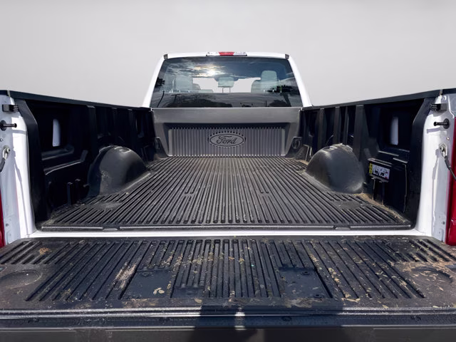 2026 Oxford White Ford Super Duty F-350 SRW XL 4X4 Truck