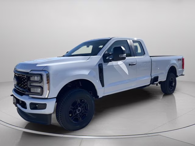 2026 Oxford White Ford Super Duty F-350 SRW XL 4X4 Truck