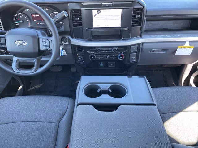 2026 Oxford White Ford Super Duty F-350 SRW XL 4X4 Truck