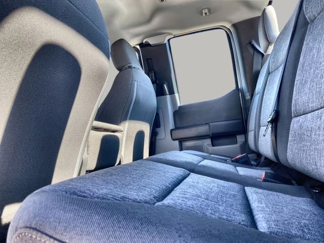 2026 Oxford White Ford Super Duty F-350 SRW XL 4X4 Truck