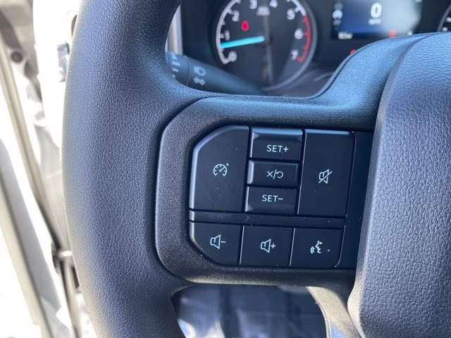 2026 Oxford White Ford Super Duty F-350 SRW XL 4X4 Truck