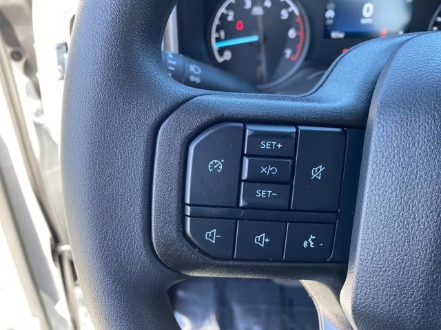 2026 Oxford White Ford Super Duty F-350 SRW XL 4X4 Truck