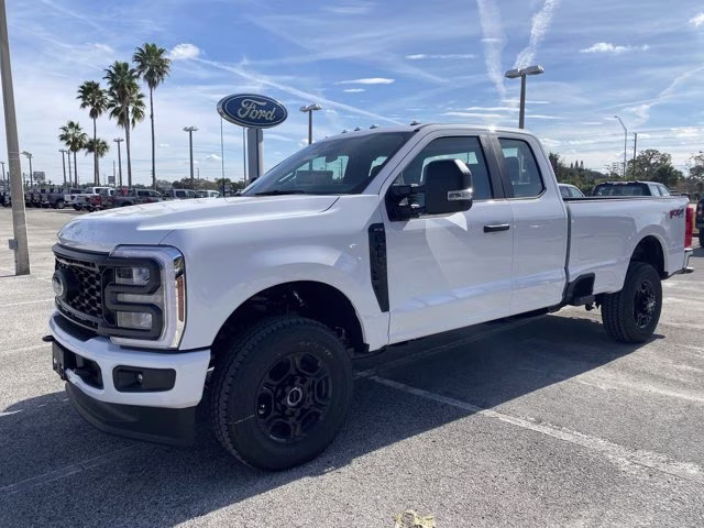 2026 Oxford White Ford Super Duty F-350 SRW XL 4X4 Truck