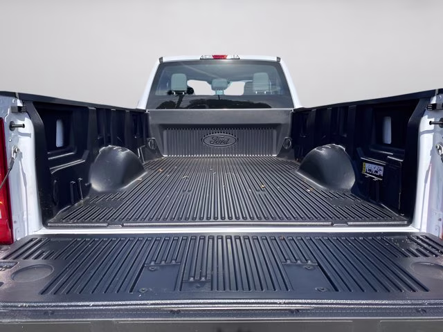 2026 Oxford White Ford Super Duty F-350 SRW XL 4X4 Truck