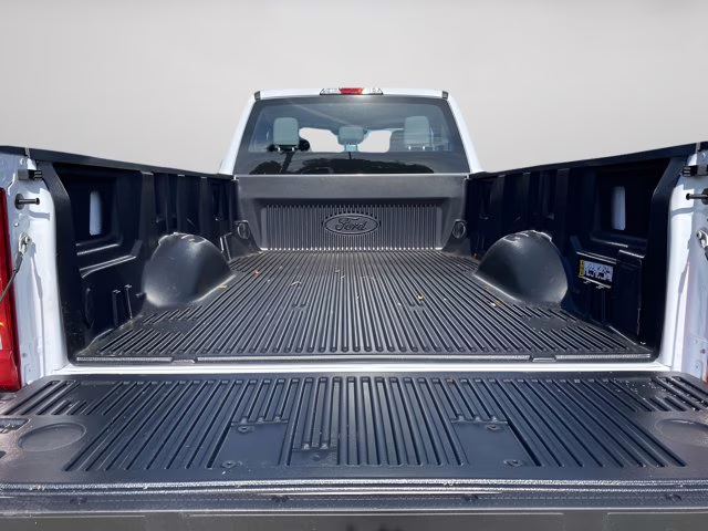 2026 Oxford White Ford Super Duty F-350 SRW XL 4X4 Truck