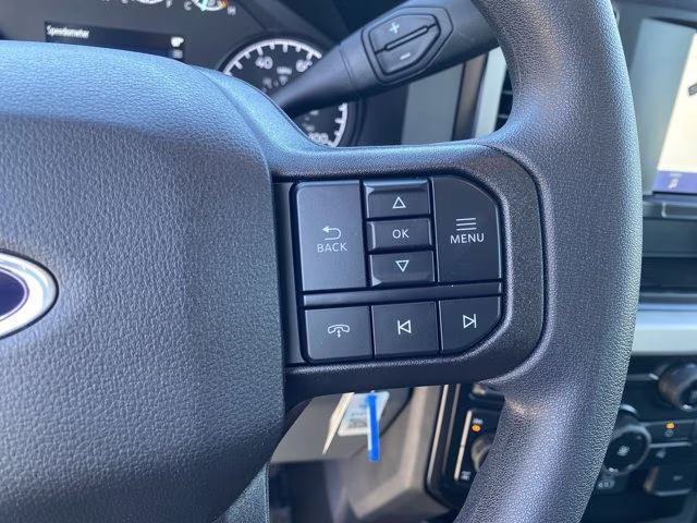 2026 Oxford White Ford Super Duty F-350 SRW XL 4X4 Truck