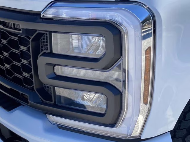 2026 Oxford White Ford Super Duty F-350 SRW XL 4X4 Truck