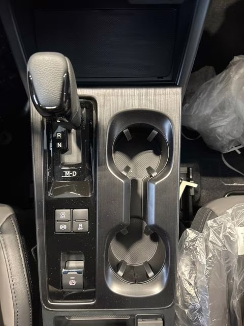 2026 Ice Silver Metallic Subaru Outback Premium AWD SUV