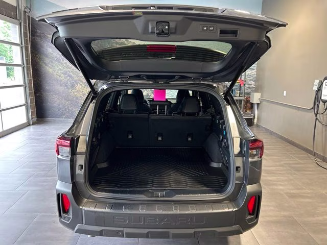 2026 Magnetite Gray Metallic Subaru Outback Premium AWD SUV