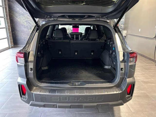 2026 Magnetite Gray Metallic Subaru Outback Premium AWD SUV