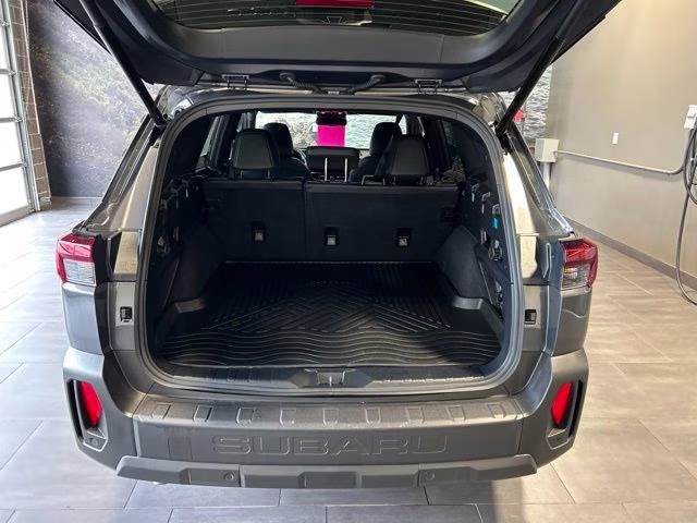 2026 Magnetite Gray Metallic Subaru Outback Premium AWD SUV