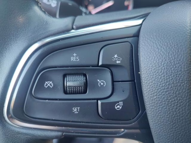 2021 Summit White Buick Envision Essence AWD SUV