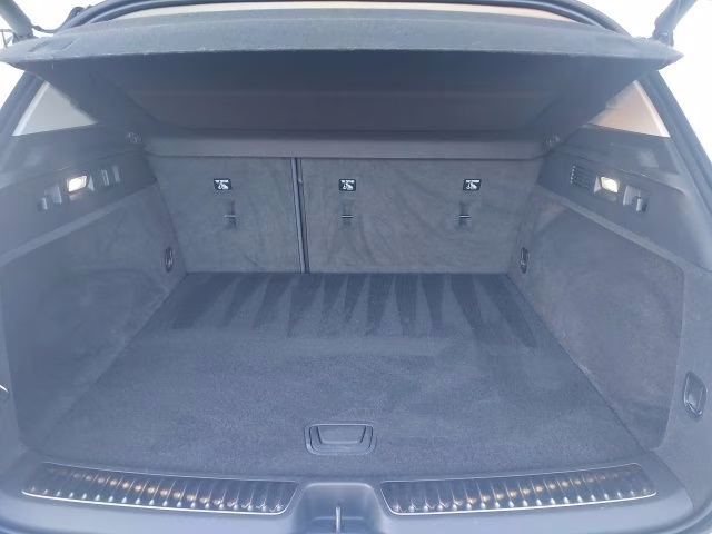 2021 Summit White Buick Envision Essence AWD SUV