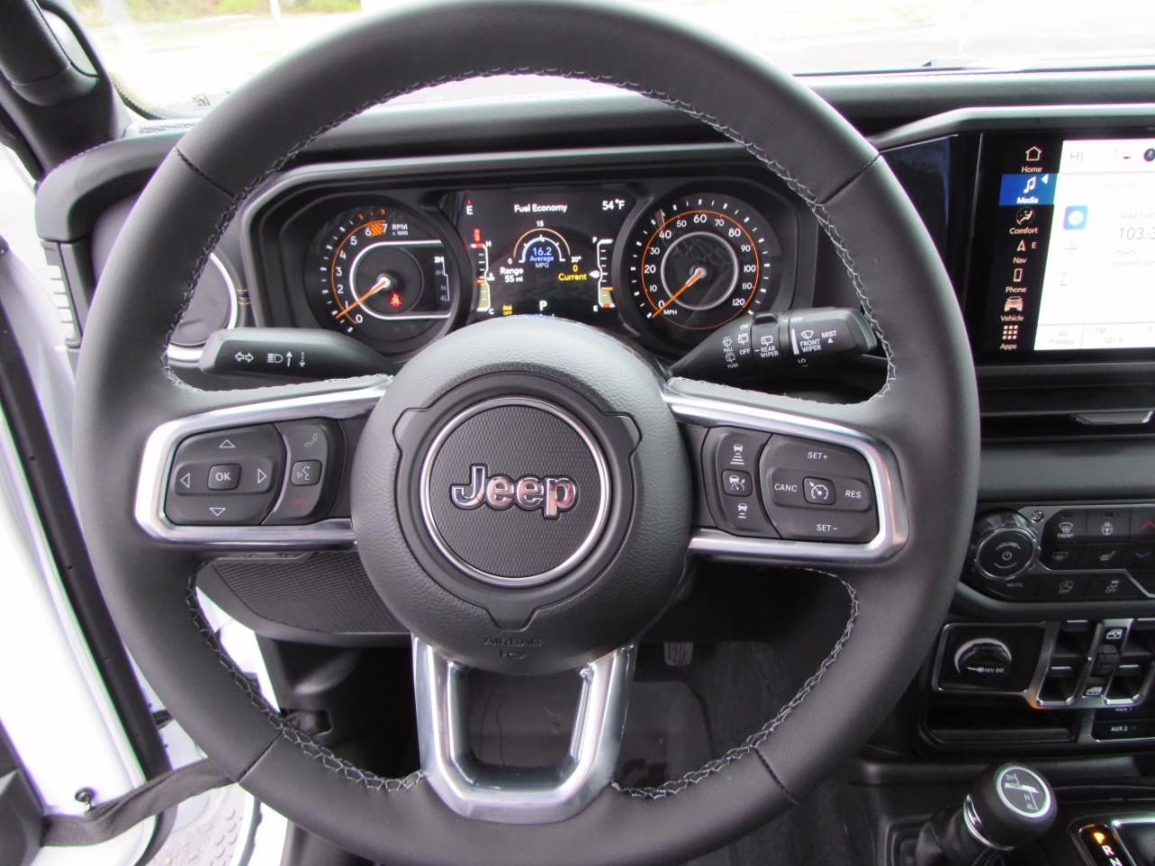 2026 Bright White Clearcoat Jeep Wrangler Sahara 4X4 SUV