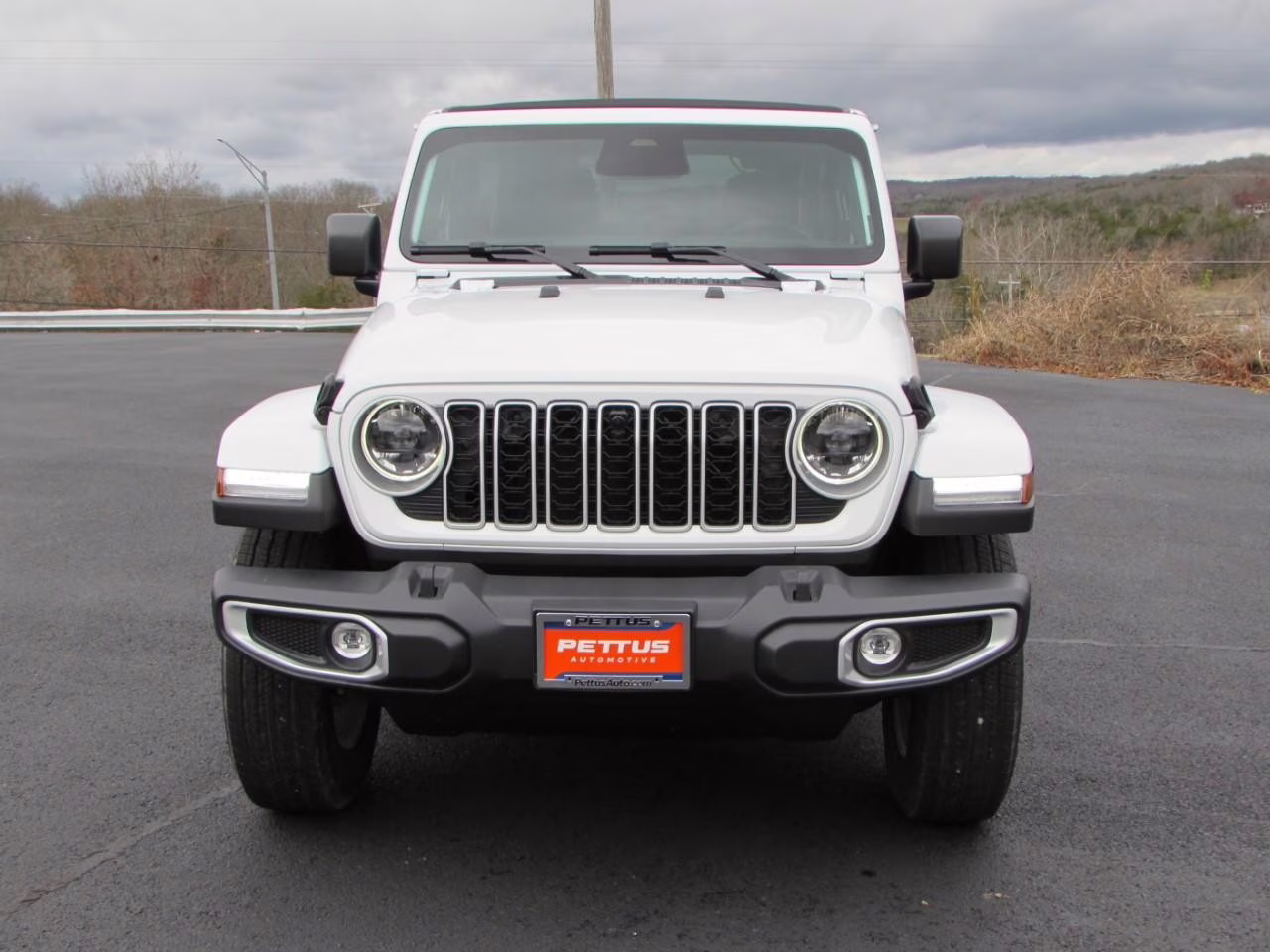 2026 Bright White Clearcoat Jeep Wrangler Sahara 4X4 SUV