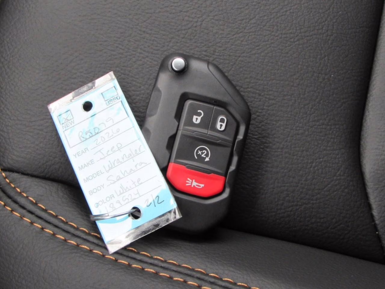 2026 Bright White Clearcoat Jeep Wrangler Sahara 4X4 SUV