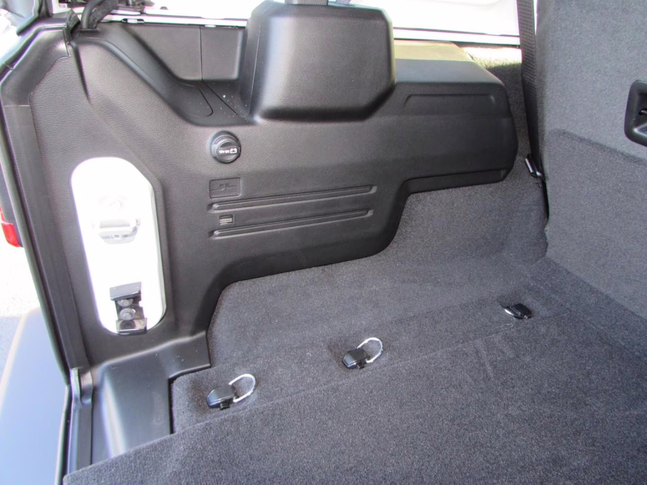 2026 Bright White Clearcoat Jeep Wrangler Sahara 4X4 SUV