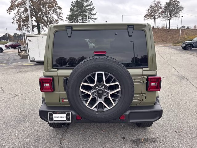 2026 41 Jeep Wrangler Sahara 4X4 Convertible