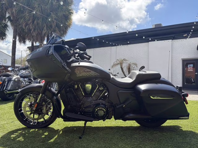 2026 BLACK SMOKE Indian CHALLENGER DH 112, BLACK SMOKE, 49ST