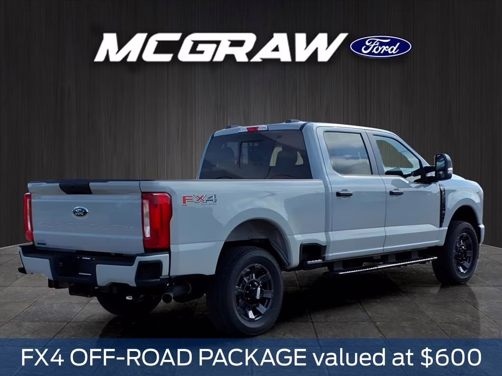 2026 Avalanche Ford Super Duty F-250 SRW XL 4X4 Truck
