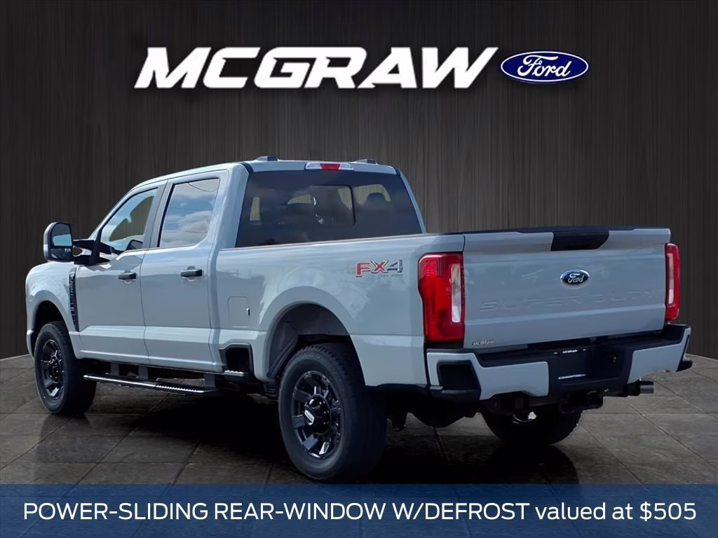2026 Avalanche Ford Super Duty F-250 SRW XL 4X4 Truck