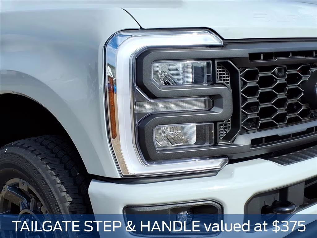 2026 Avalanche Ford Super Duty F-250 SRW XL 4X4 Truck