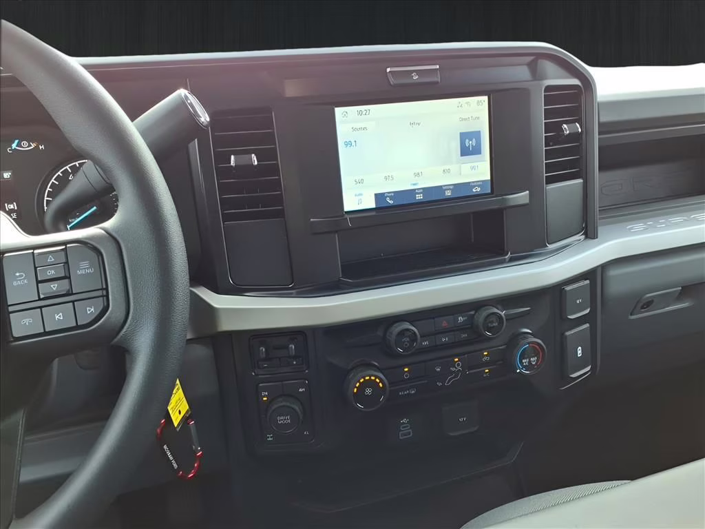 2026 Avalanche Ford Super Duty F-250 SRW XL 4X4 Truck