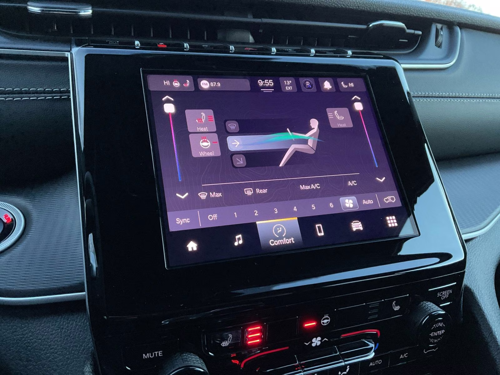 2025 Baltic Gray Metallic Clearcoat Jeep Grand Cherokee Laredo X 4X4 SUV