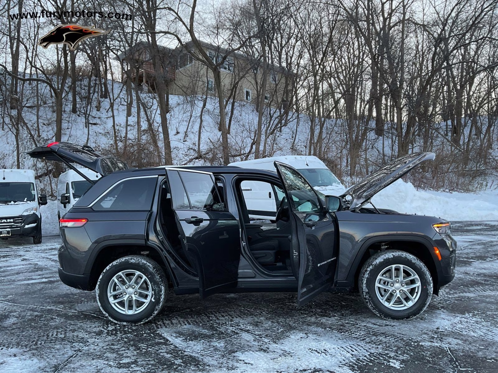 2025 Baltic Gray Metallic Clearcoat Jeep Grand Cherokee Laredo X 4X4 SUV
