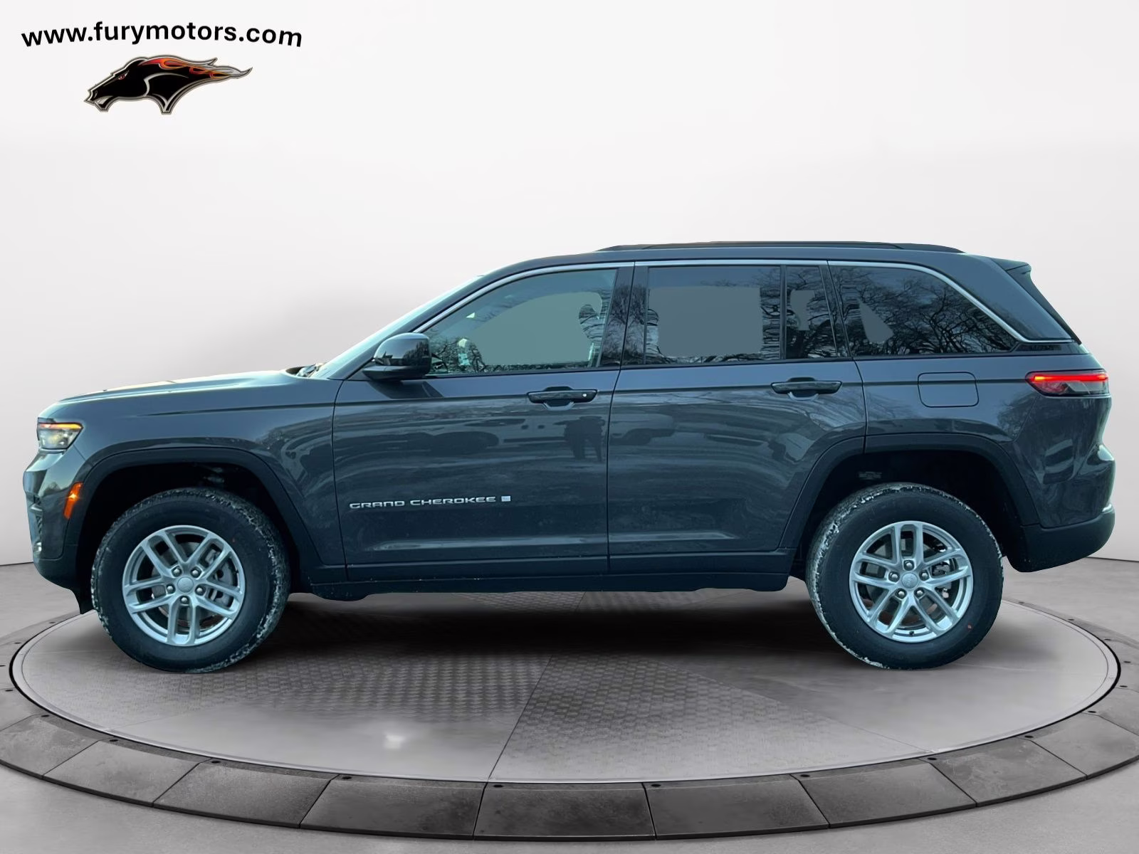 2025 Baltic Gray Metallic Clearcoat Jeep Grand Cherokee Laredo X 4X4 SUV