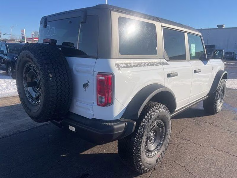 2025 Oxford White Ford Bronco Big Bend 4X4 SUV
