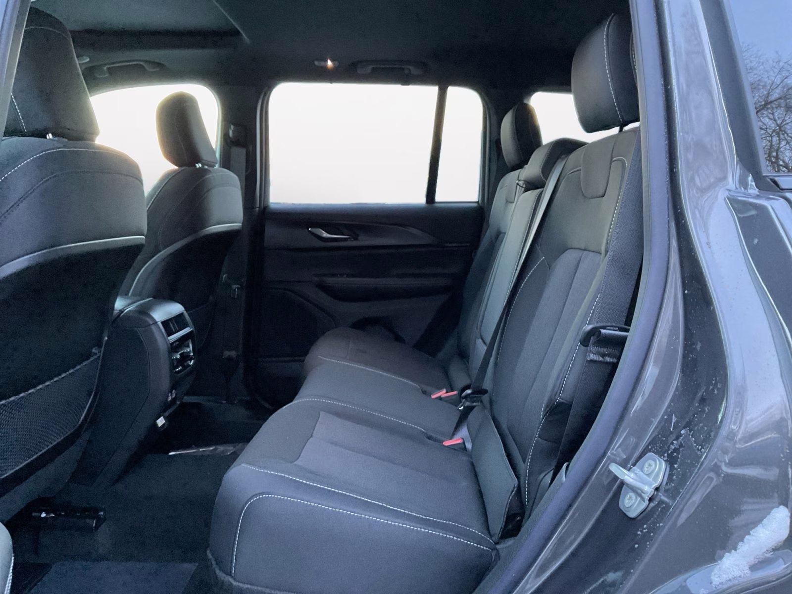 2025 Baltic Gray Metallic Clearcoat Jeep Grand Cherokee Laredo X 4X4 SUV