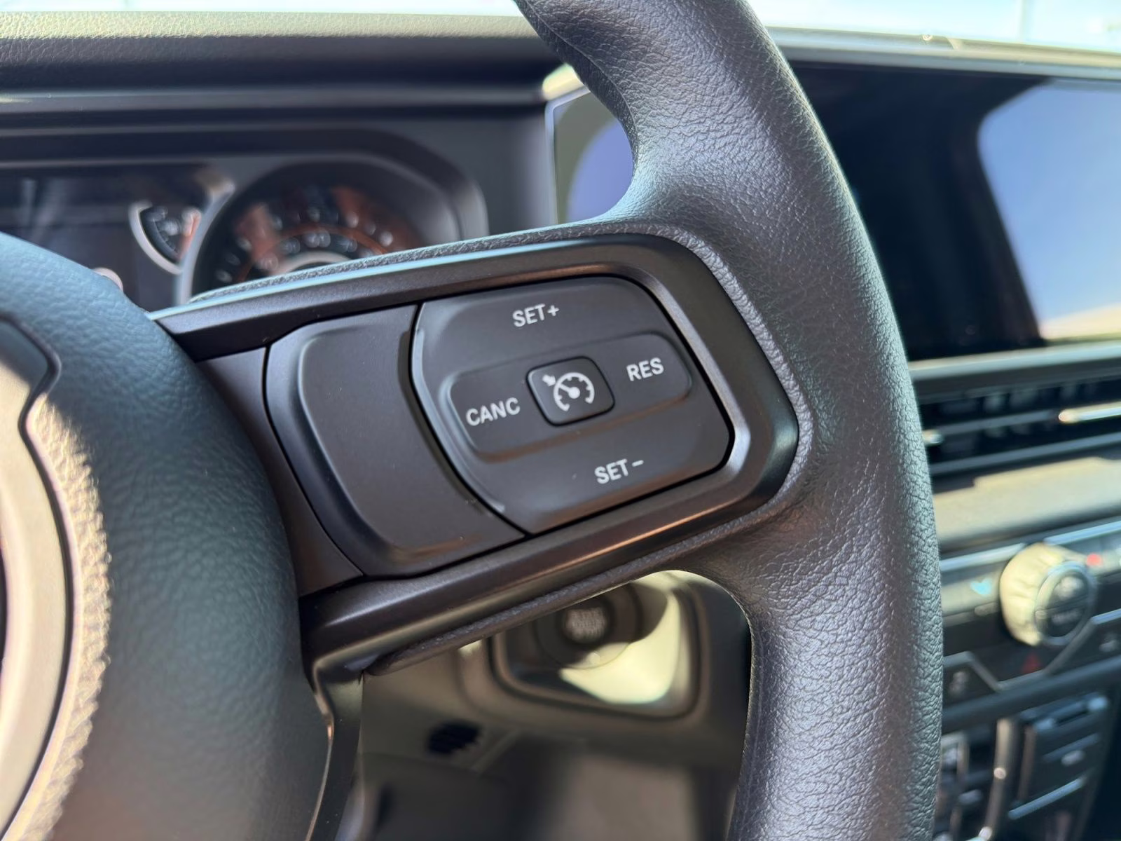 2026 Granite Crystal Metallic Clearcoat Jeep Gladiator Sport 4X4 Truck