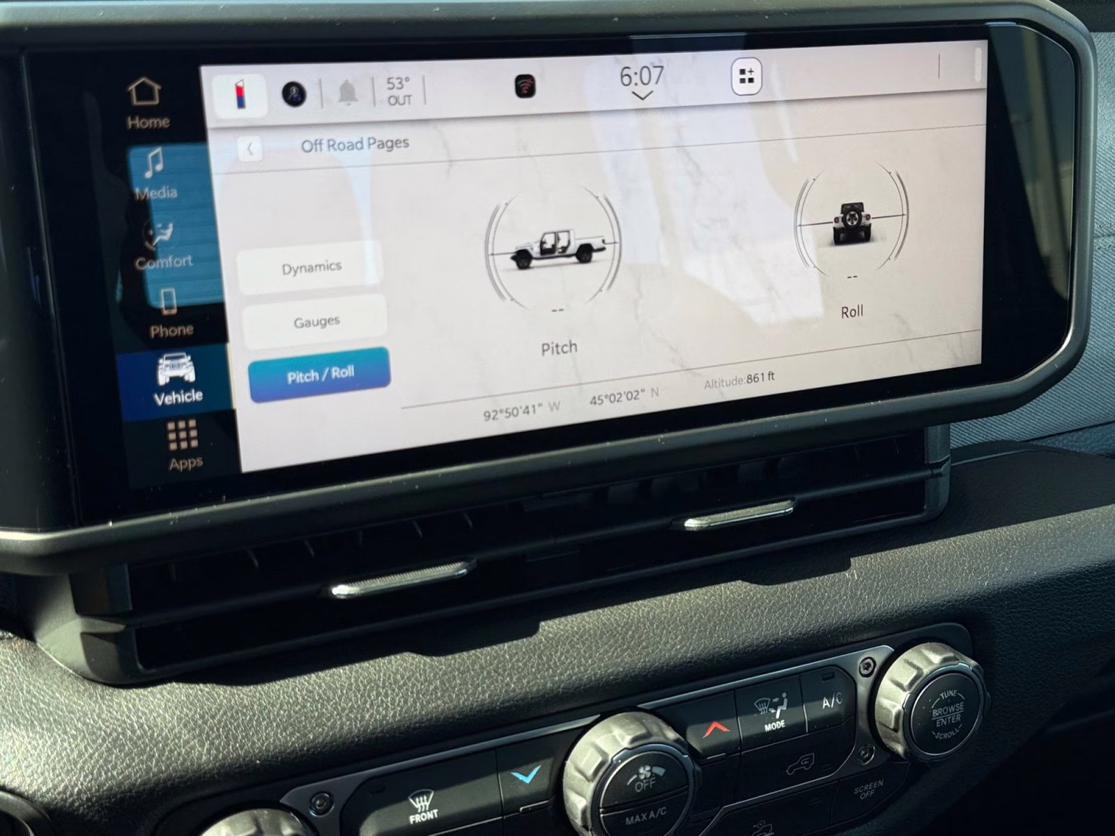 2026 Granite Crystal Metallic Clearcoat Jeep Gladiator Sport 4X4 Truck