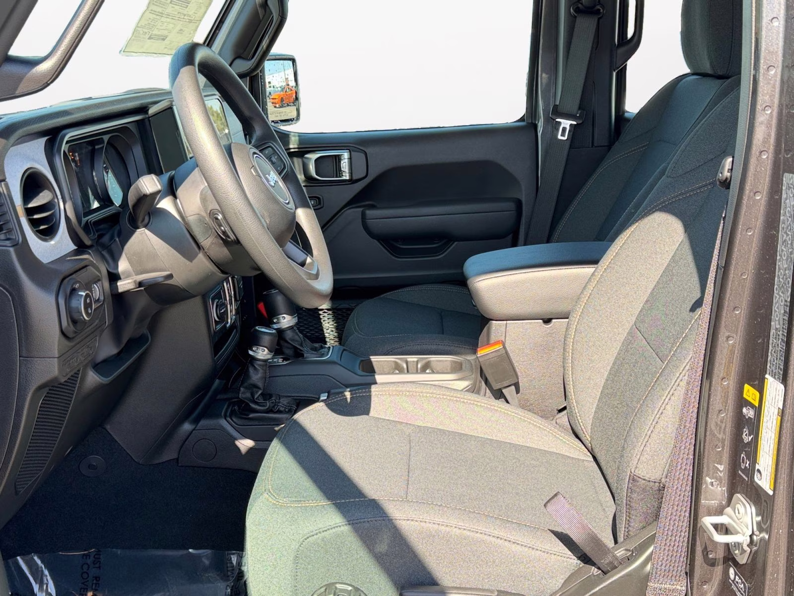 2026 Granite Crystal Metallic Clearcoat Jeep Gladiator Sport 4X4 Truck