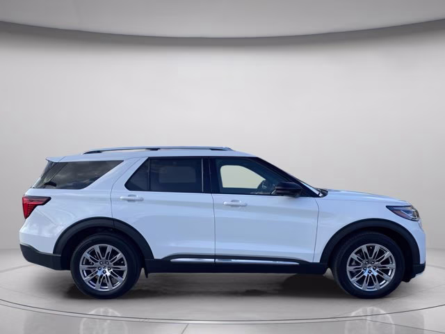 2026 Star White Metallic Tri-Coat Ford Explorer Platinum RWD SUV
